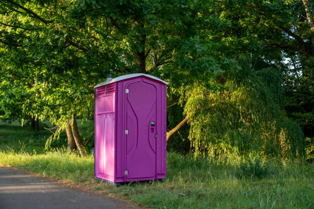 Best Portable bathroom rental  in West Salem, WI